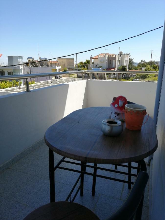 Paulsia Apartments Psinthos Exterior photo